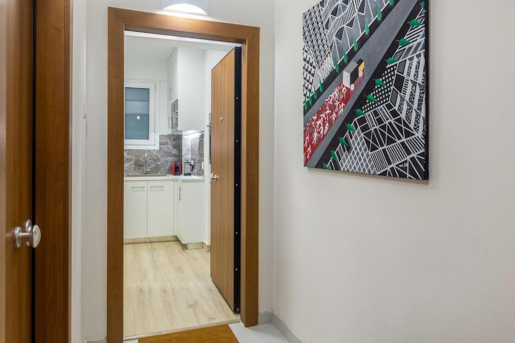 A Newly Fully Renovated Studio أثينا المظهر الخارجي الصورة